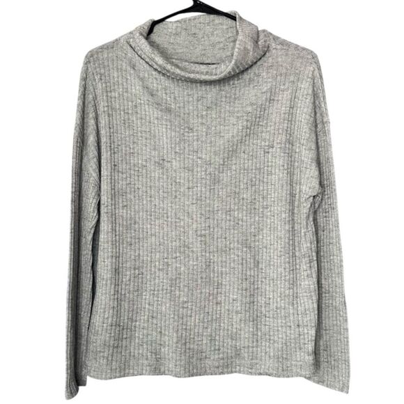 |EUC| ASTR Open Back Ribbed Sweater - Picture 1 of 5